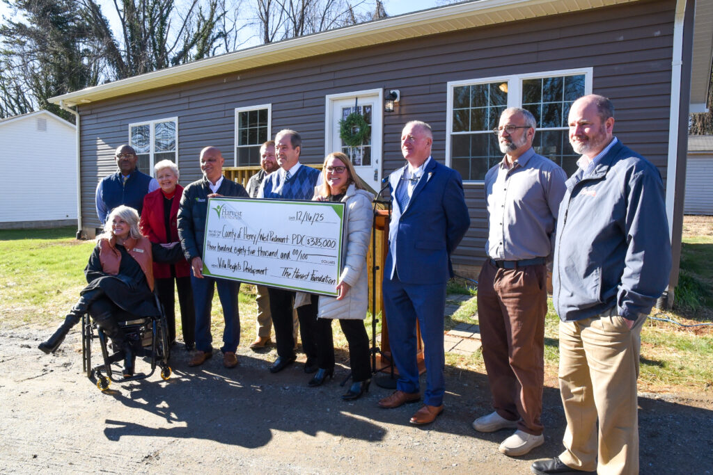 Villa Heights Community Land Trust Ribbon Cutting, December 2025